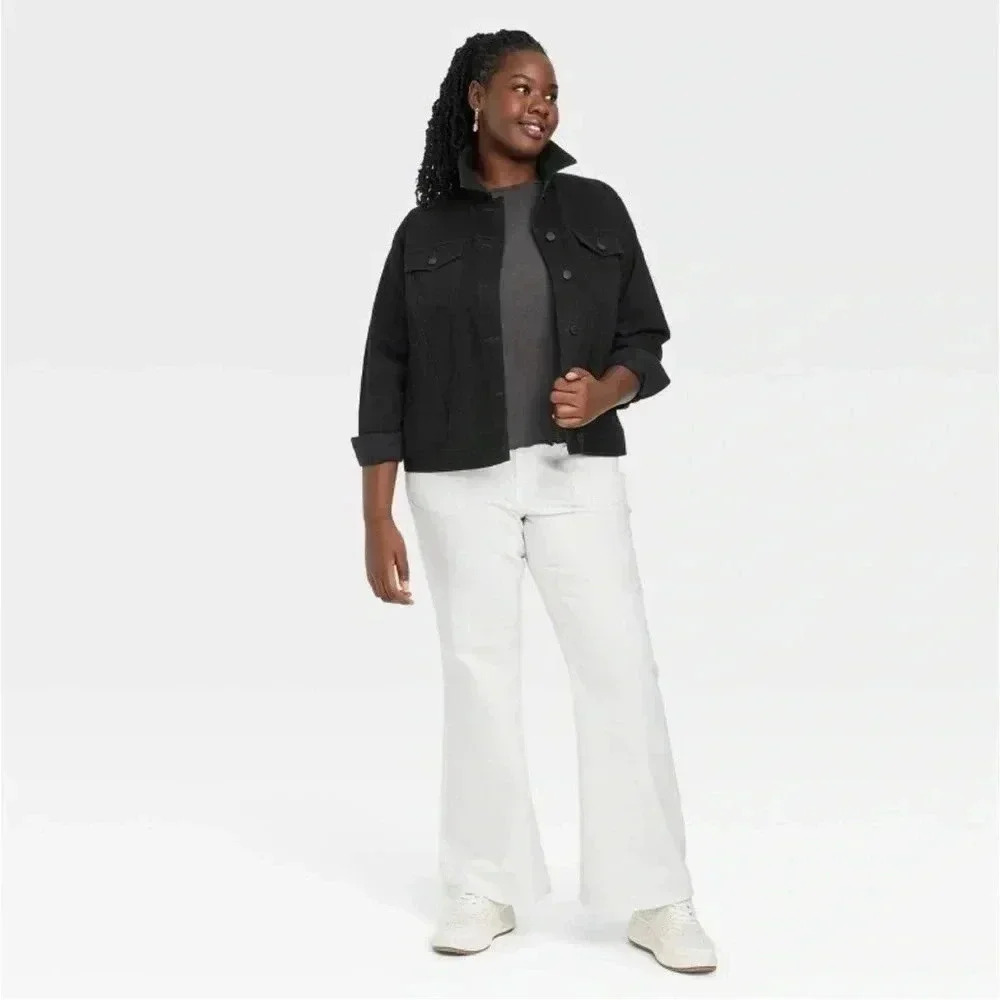 Women's High-Rise Flare Jeans - Universal
Thread™ White